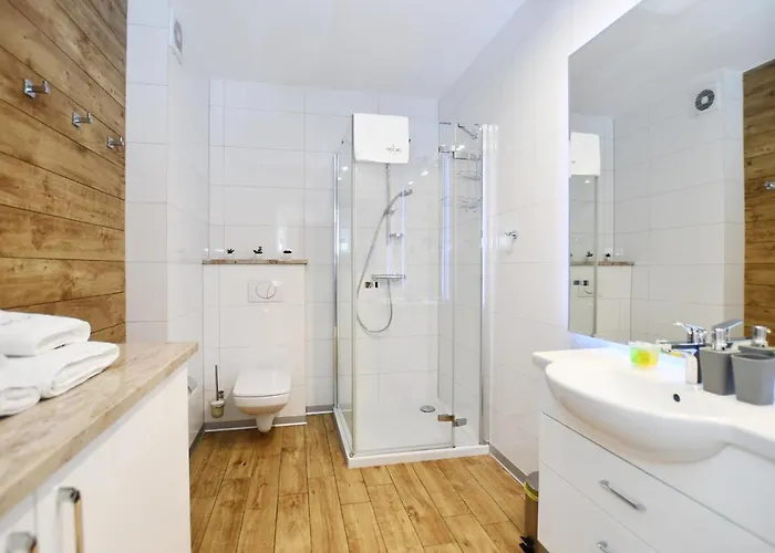 Kolobrzeskie Wybrzeze - Solna 403 *